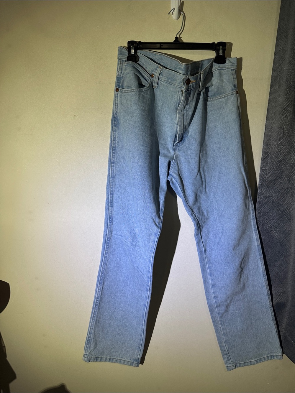 Light Blue Men's Straight-Leg Jeans